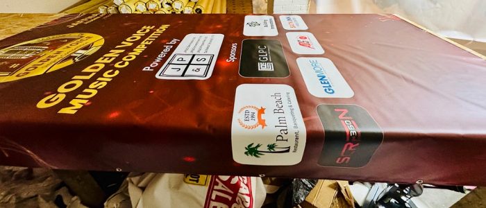 Indoor & Outdoor Display Solutions